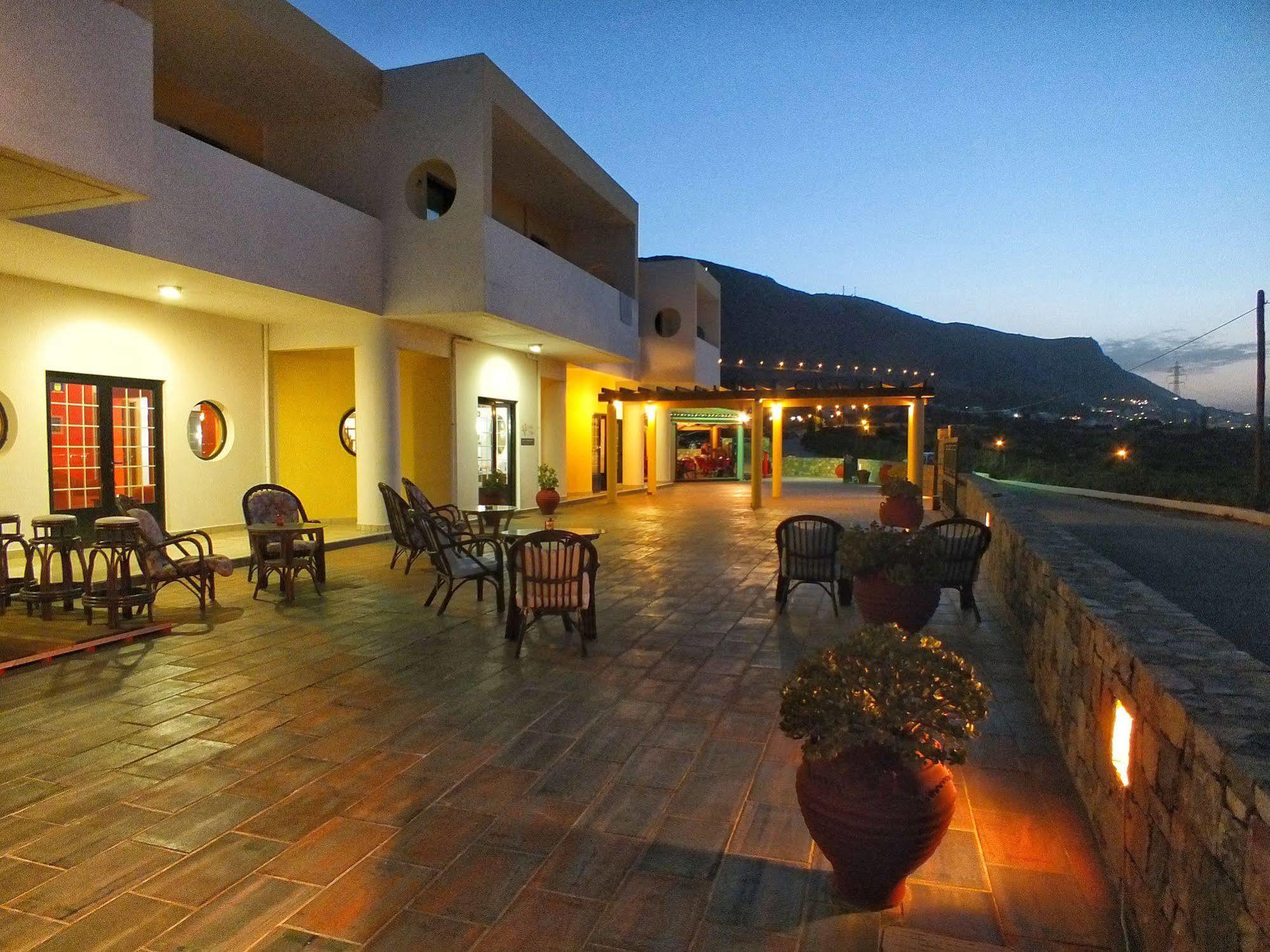 Golden Villas - Hotel Apartments & Villas Chersonissos Buitenkant foto